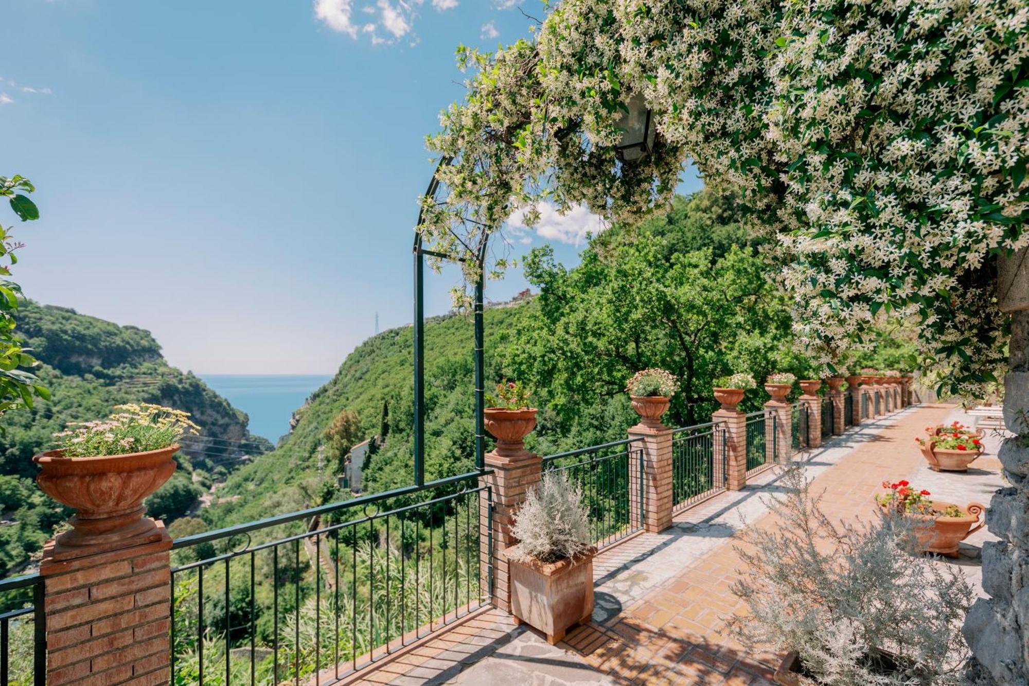 Villa Sant'Alfonso Скала Екстериор снимка